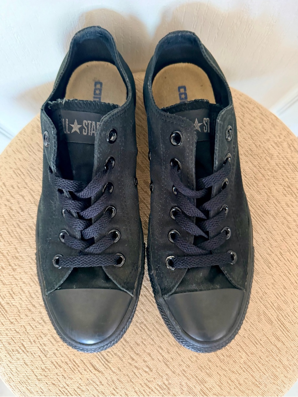 Converse Black Low-Top Shoes - Picture 3 of 8